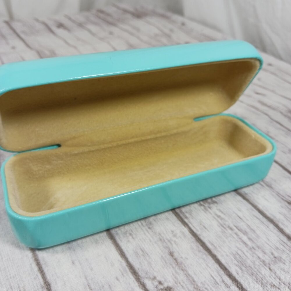 Tiffany & Co. Hard Shell Eyeglass Case Tiffany Blue Ext. Tan Suede Interior 6x2" - Picture 8 of 15